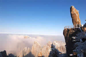Two-Day Yellow Mountain (Mt. Huangshan) Highlights Join-in Tour (Group Tour)