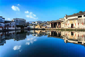 Morning Half-Day Hongcun Village Join-in Sightseeing Tour (Group Tour)