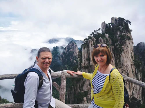 3-Day Huangshan Hiking Tour: Explore Ancient Villages and Breathtaking Peaks