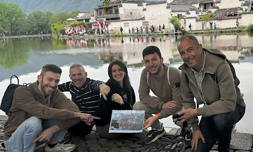 Two-Day Jingdezhen Ceramic & Porcelain Culture Tour with Seamless First Class Option from Huangshan