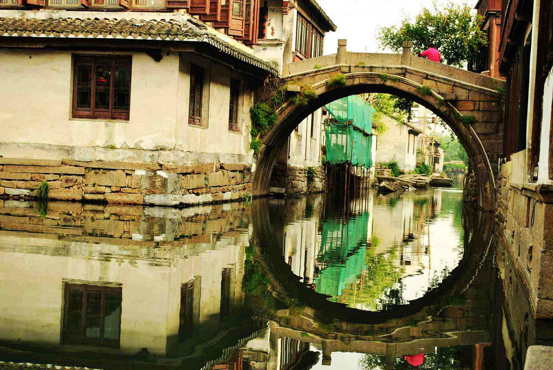 Zhouzhuang_Water_Town_1.jpg