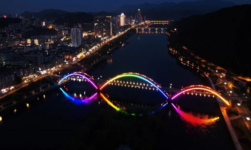 Xinanjiang-Riverside-night