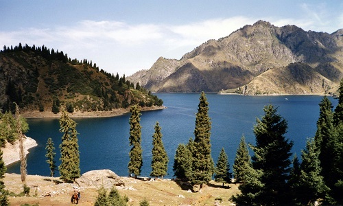 Heavenly-Lake
