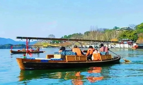 Hand-rowed-Boats