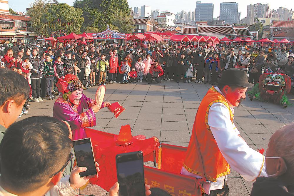 Quanzhou-Making-a-Bustle-at-Lantern-Festival-Custom2 Quanzhou-Making-a-Bustle-at-Lantern-Festival-Custom2