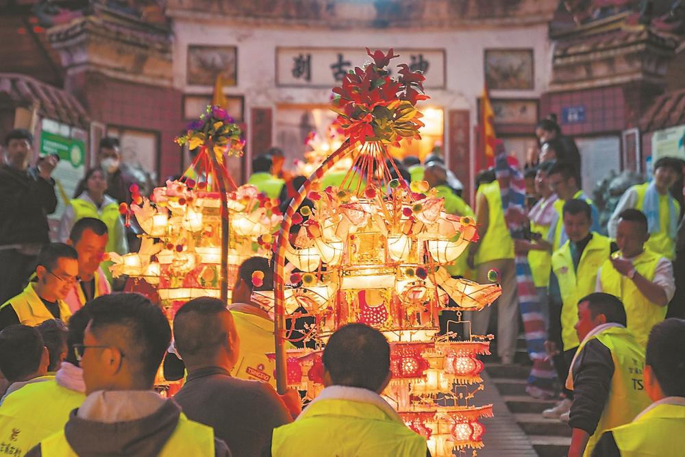 Western-Fujian-Hakka-Lantern-Festival-Celebrations Western-Fujian-Hakka-Lantern-Festival-Celebrations