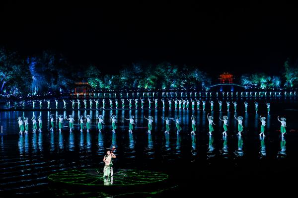 Spring-River-Flower-Moon-Night