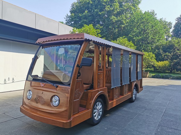 Shuttle-Bus2