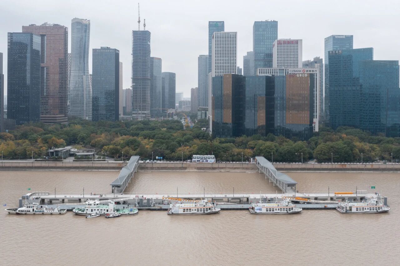 Hangzhou-Ferry1