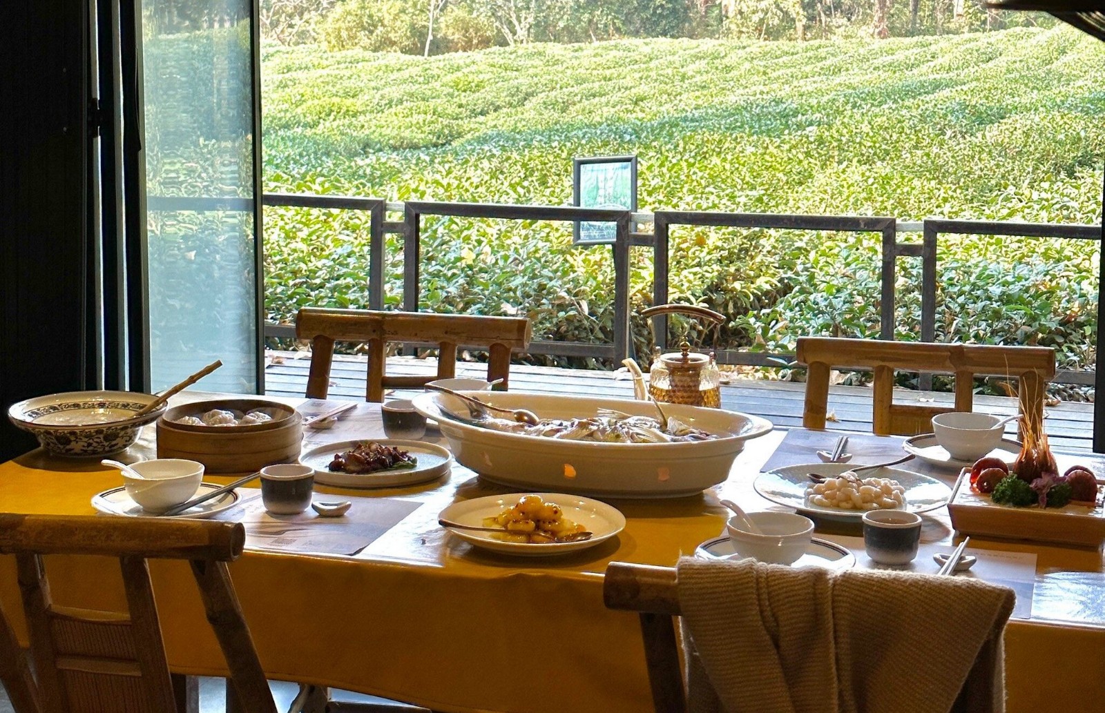 Longjing-Tea-Garden-Private-Banquet2 Longjing-Tea-Garden-Private-Banquet2